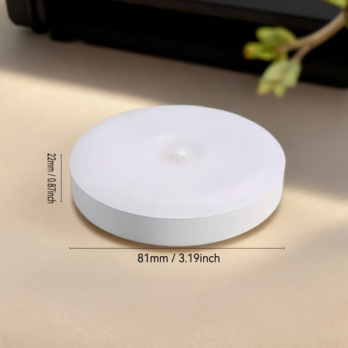 Luce notturna magnetica con ricarica USB e sensore di movimento - Adatta per corridoi domestici, scale, armadi, sale di lettura e scarpiere