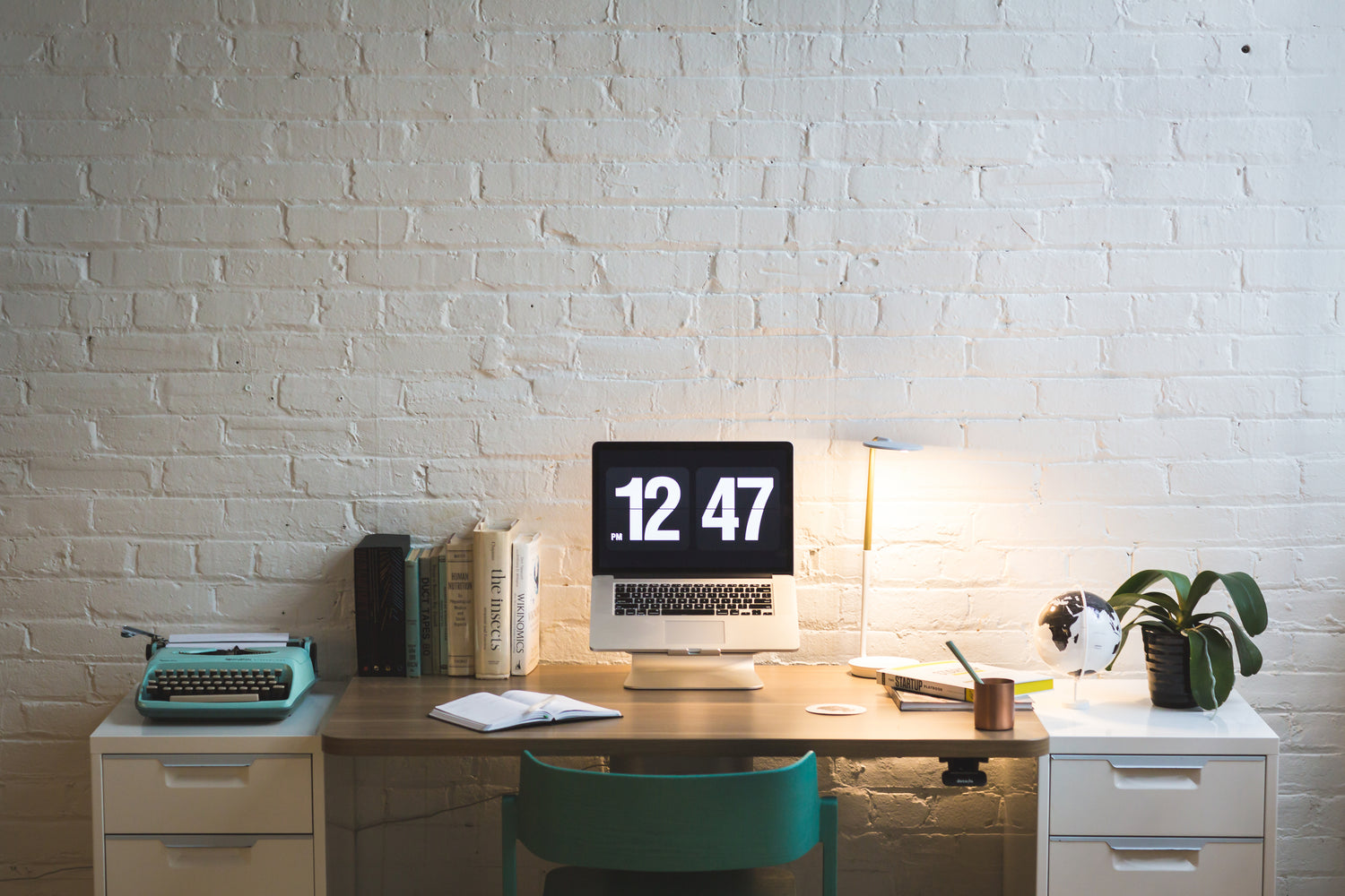 organized-workspace